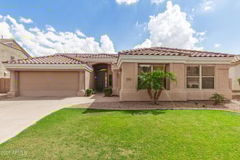 9515 Lompoc Ave, Mesa, AZ 85209