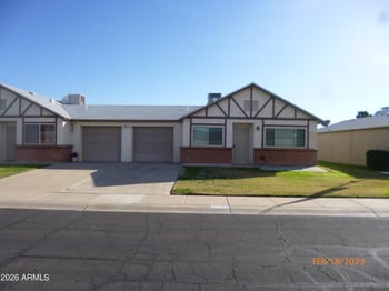 9515 North Ln #A, Peoria, AZ 85345