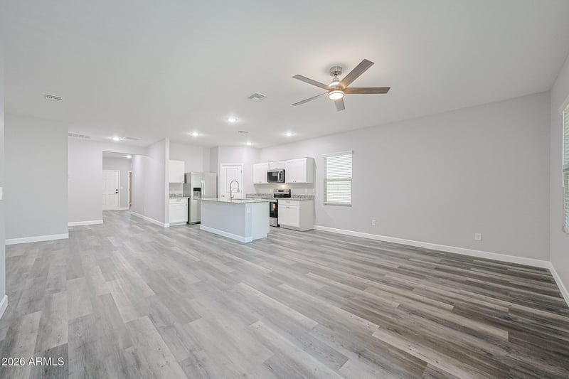 9516 Albeniz Pl, Tolleson, AZ 85353