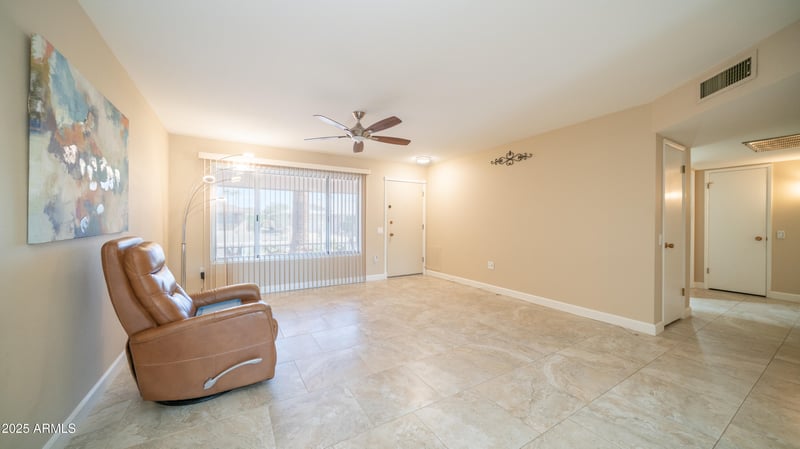 9517 Appaloosa Dr, Sun City, AZ 85373