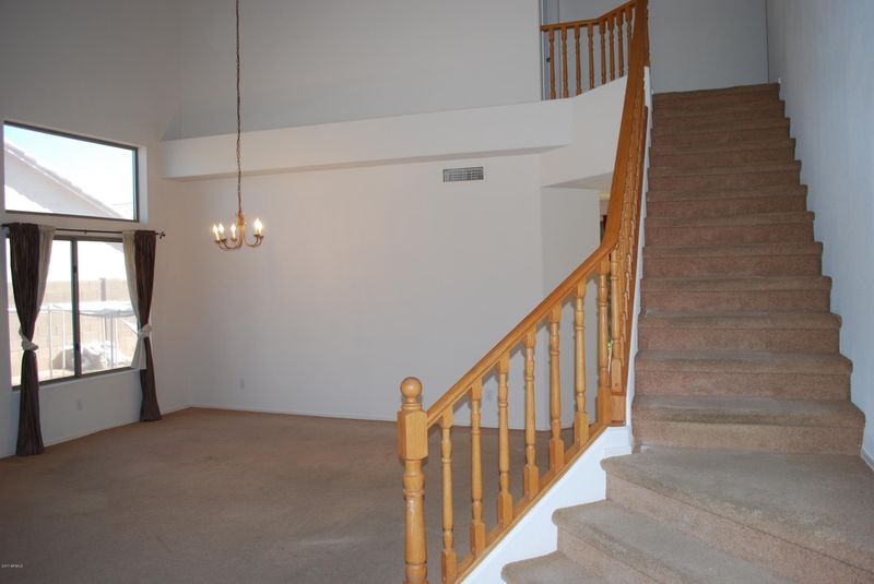 9517 E Jerome Ave, Mesa, AZ 85209