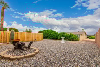 9517 Indian Hills Dr, Sun City, AZ 85351