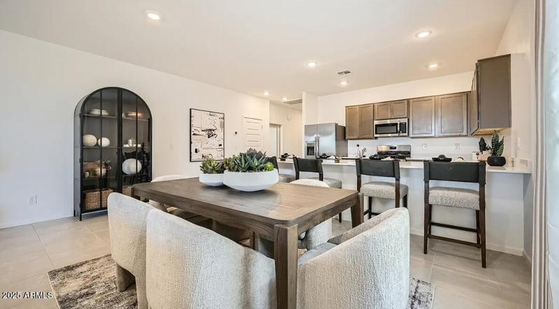 9517 W Whitton Ave, Phoenix, AZ 85037