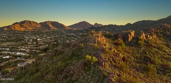 9518 46th St, Phoenix, AZ 85028