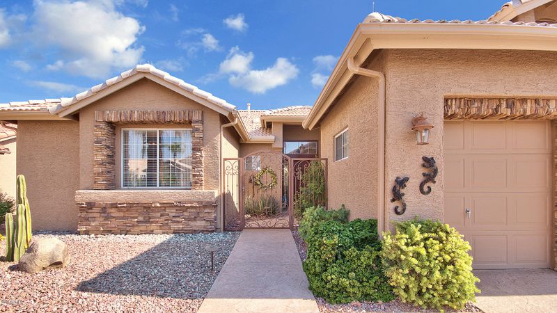 9518 E Jadecrest Dr, Sun Lakes, AZ 85248