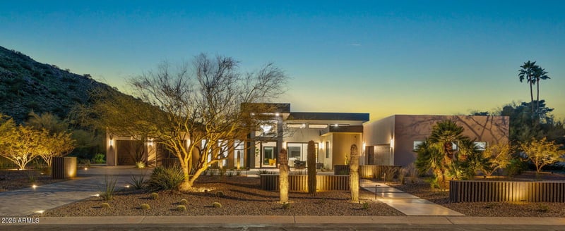 9518 N 46th St, Phoenix, AZ 85028