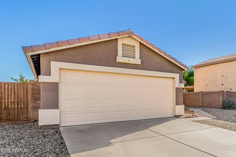 9519 Sunnyslope Ln, Peoria, AZ 85345