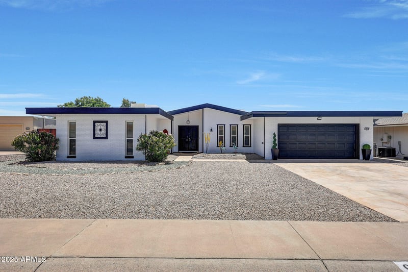 9519 Timberline Dr, Sun City, AZ 85351