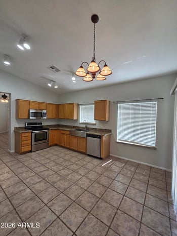 952 Banning St, Gilbert, AZ 85296