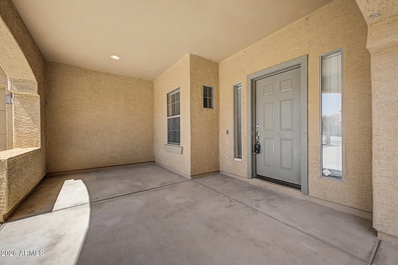 952 Blue Spruce Ln, Gilbert, AZ 85298