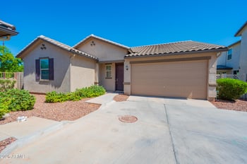 952 Olympic Dr, Gilbert, AZ 85296