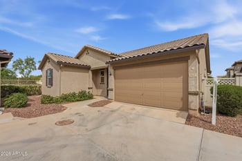 952 S Olympic Dr, Gilbert, AZ 85296