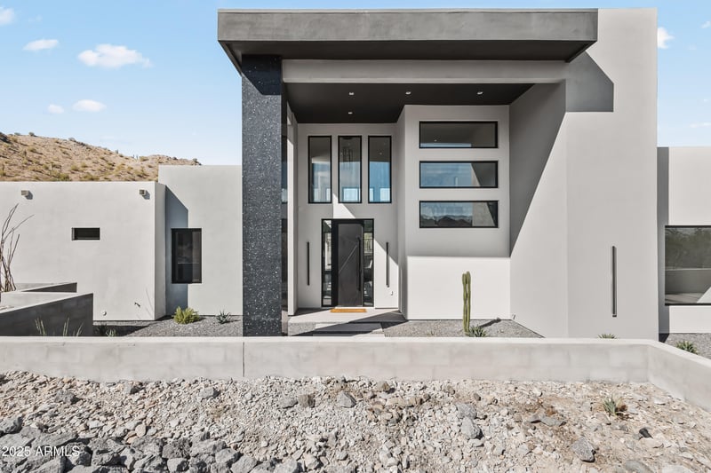 9520 Krista Dr, Goodyear, AZ 85338