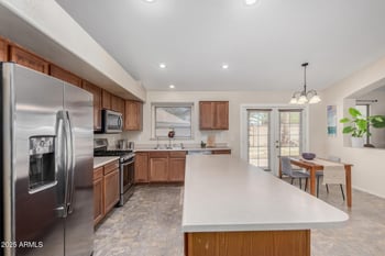 9521 Ruth Ave, Peoria, AZ 85345