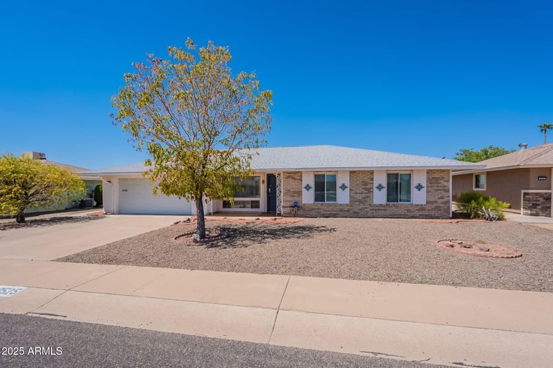 9525 Cedar Hill Cir, Sun City, AZ 85351