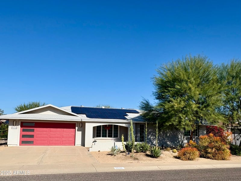 9526 Calico Dr, Sun City, AZ 85373