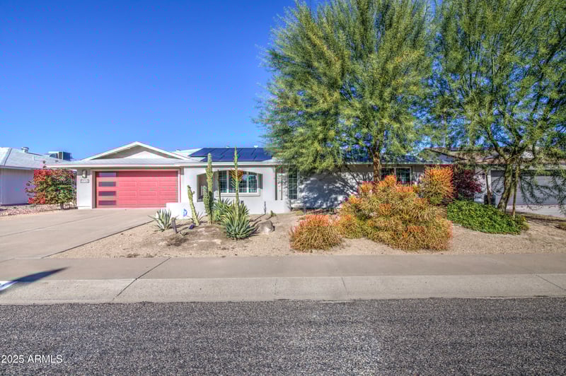 9526 Calico Dr, Sun City, AZ 85373