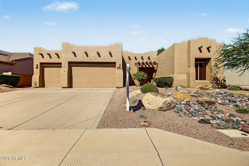 9526 E Greenway St, Mesa, AZ 85207