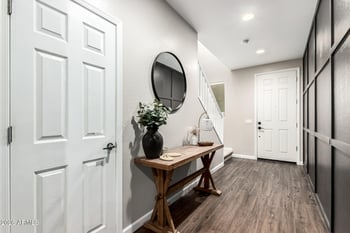 9526 Thornbush Ave, Mesa, AZ 85212