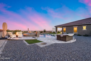 9527 W Whitehorn Way, Peoria, AZ 85383