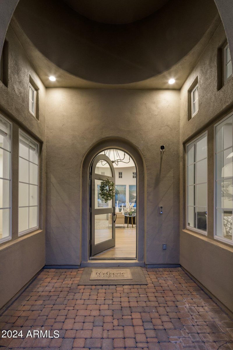 9528 E Mountain Spring Rd, Scottsdale, AZ 85255