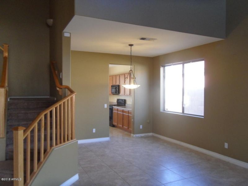 9529 W Elm St, Phoenix, AZ 85037