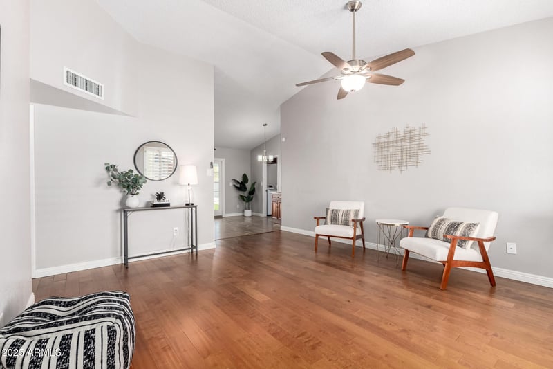 953 Los Alamos --, Mesa, AZ 85204
