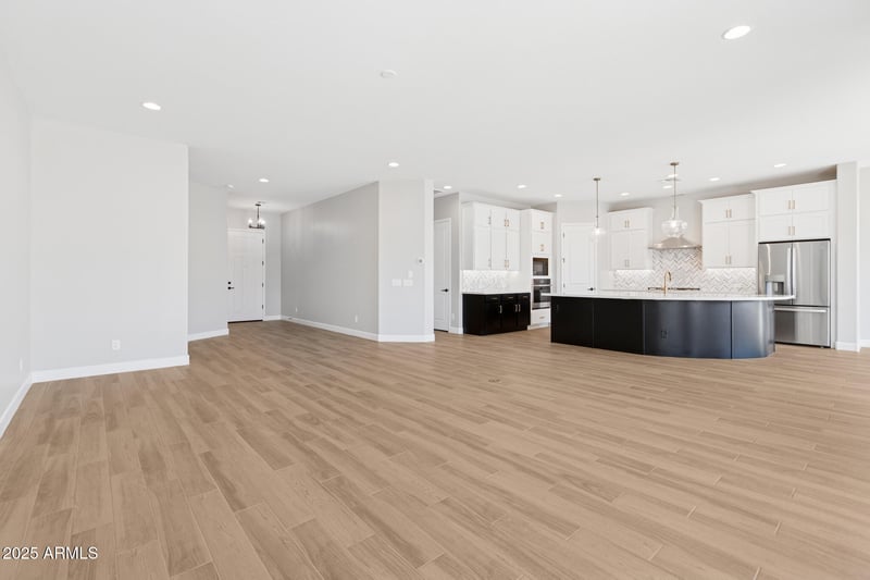 953 Ridge Rd, Apache Junction, AZ 85120