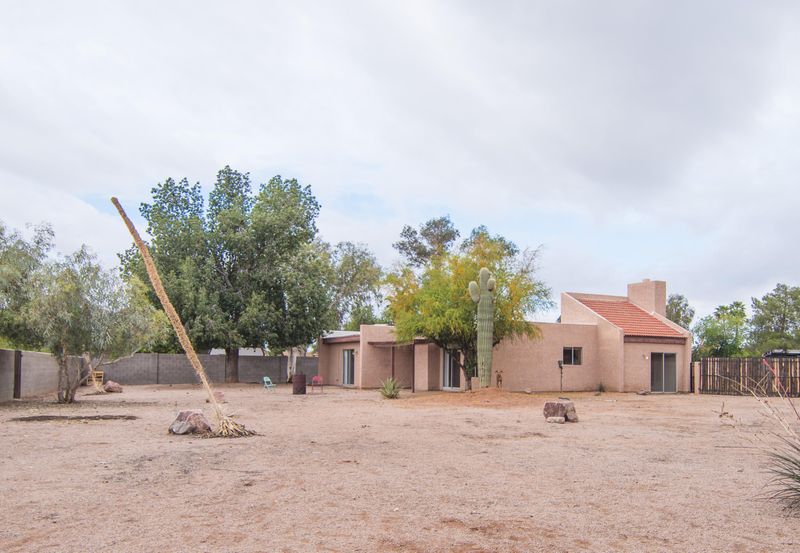 953 S Arco Cir, Mesa, AZ 85204
