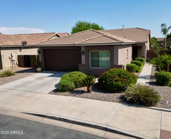 953 Witt Ave, San Tan Valley, AZ 85140