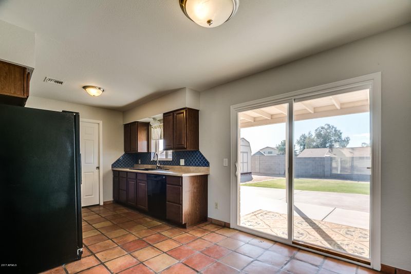 9531 E Dallas St, Mesa, AZ 85207
