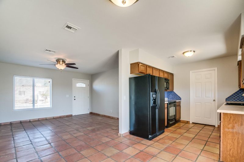 9531 E Dallas St, Mesa, AZ 85207