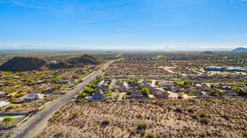 9532 Knoll Cir, Mesa, AZ 85207