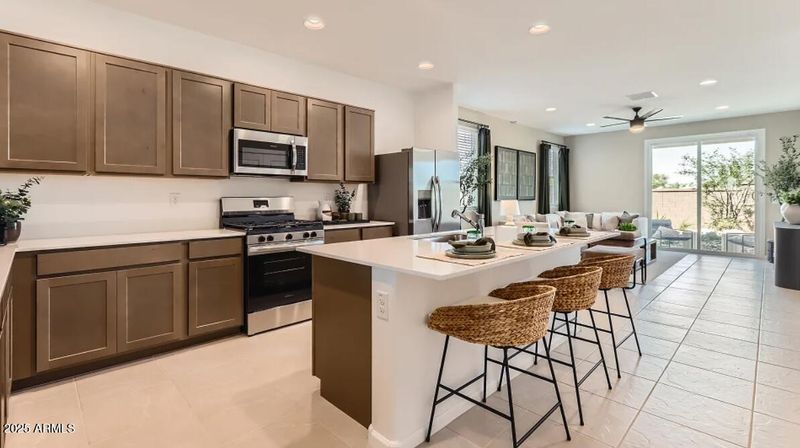 9532 W Verde Ln, Phoenix, AZ 85037