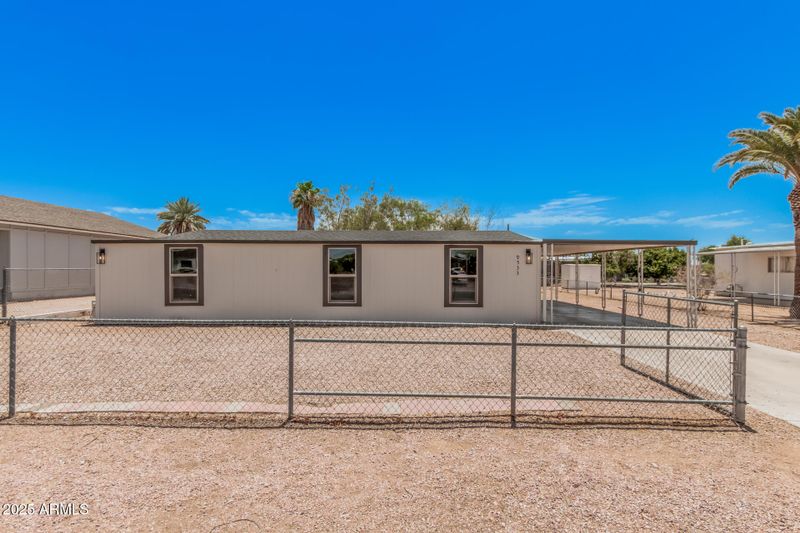 9533 E Empress Ave, Mesa, AZ 85208