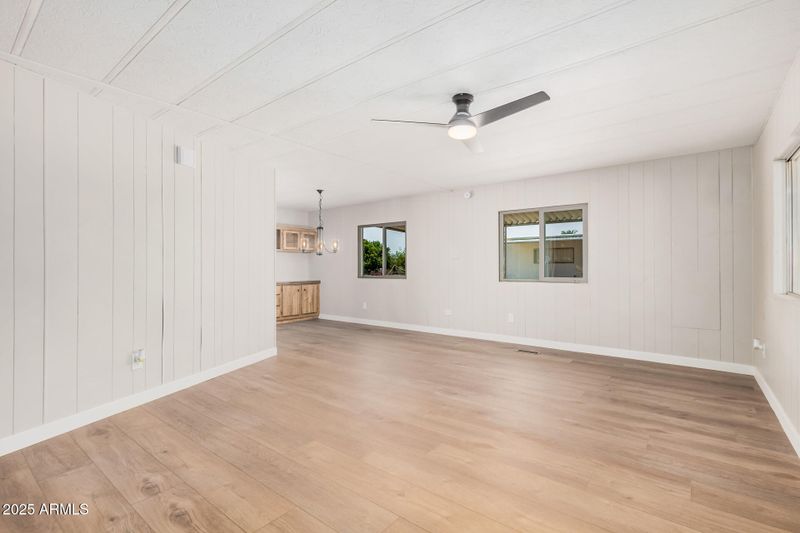 9533 E Empress Ave, Mesa, AZ 85208