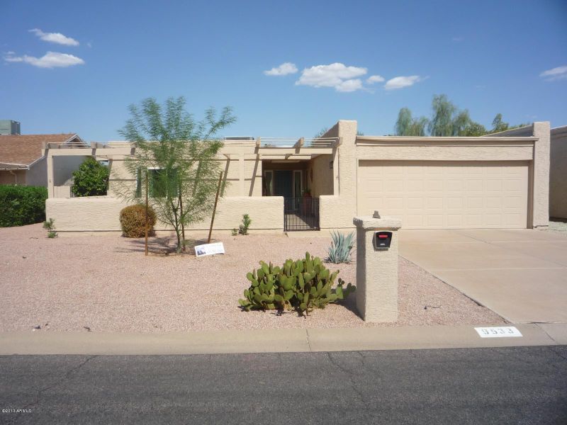 9533 E Lawndale Pl, Sun Lakes, AZ 85248