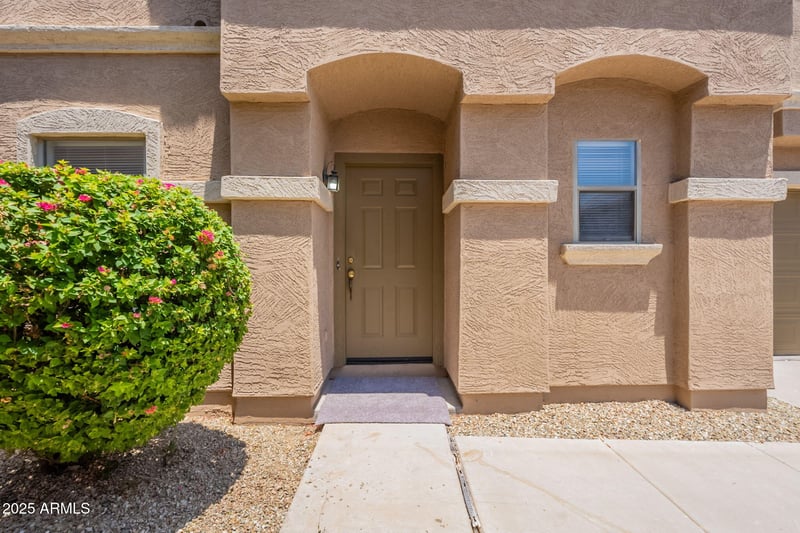 9534 82nd Ln, Peoria, AZ 85345