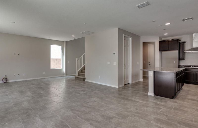 9535 E Thornbush Ave, Mesa, AZ 85212