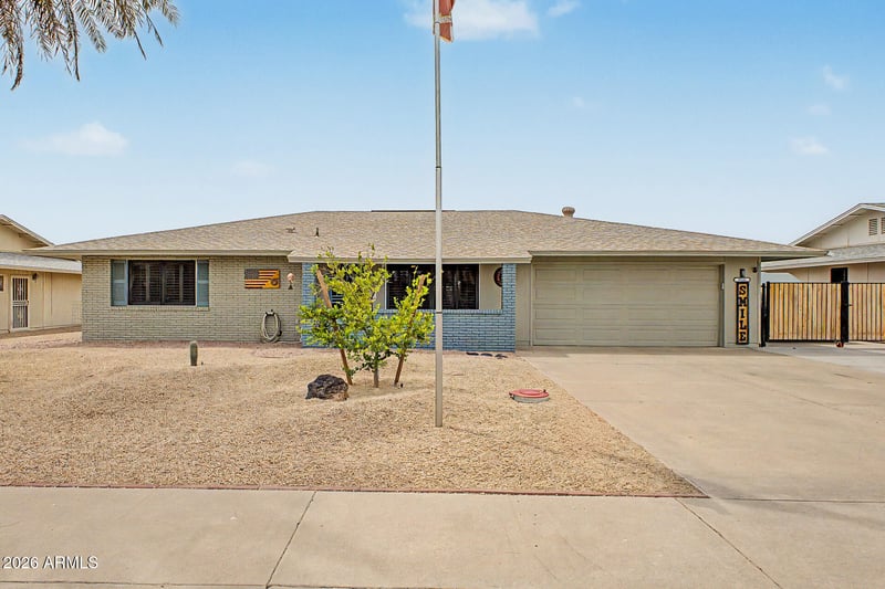 9535 Willowbrook Dr, Sun City, AZ 85373