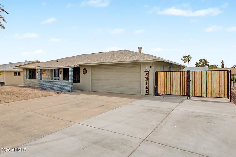 9535 Willowbrook Dr, Sun City, AZ 85373