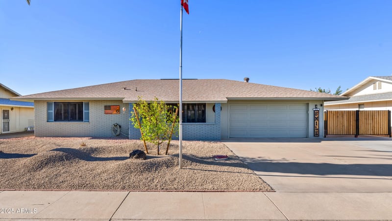 9535 Willowbrook Dr, Sun City, AZ 85373