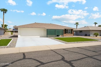 9538 W Willowbrook Dr, Sun City, AZ 85373