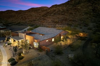 9539 13th Way, Phoenix, AZ 85042