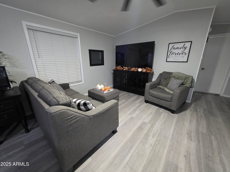 9539 Arbor Cir, Mesa, AZ 85208