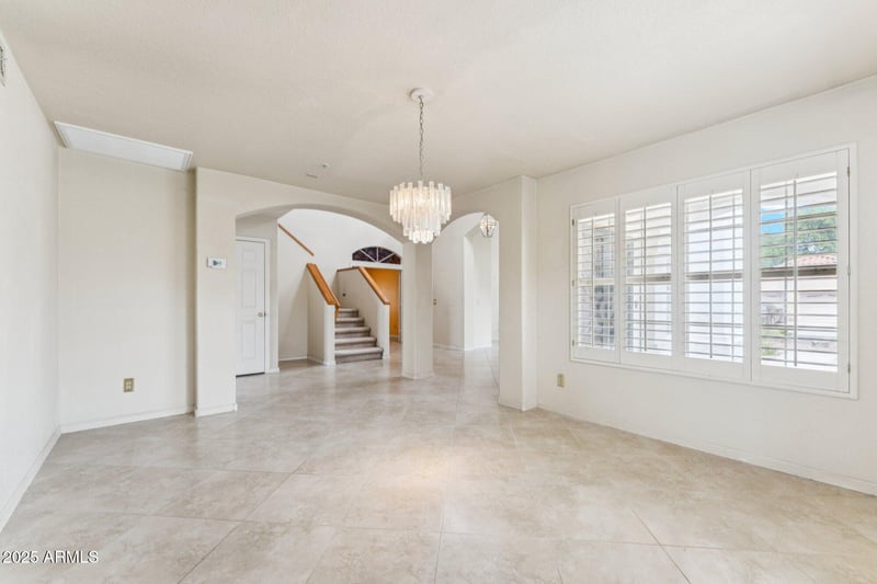 9539 Voltaire Dr, Scottsdale, AZ 85260