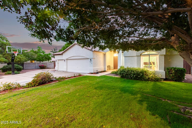 954 Kramer St, Mesa, AZ 85203