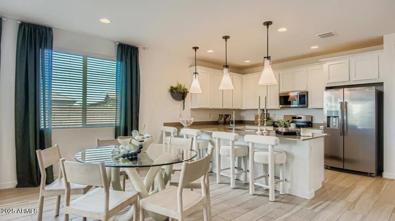 9540 Flower St, Phoenix, AZ 85037