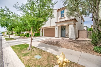 9540 Travertine Ave, Mesa, AZ 85212