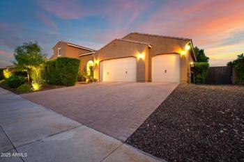 9543 Whitehorn Way, Peoria, AZ 85383